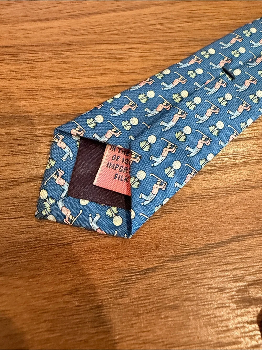 NWT Vineyard Vines Men's Blue Golfer Gold Tie Handpicked by Shep & Ian Martha's